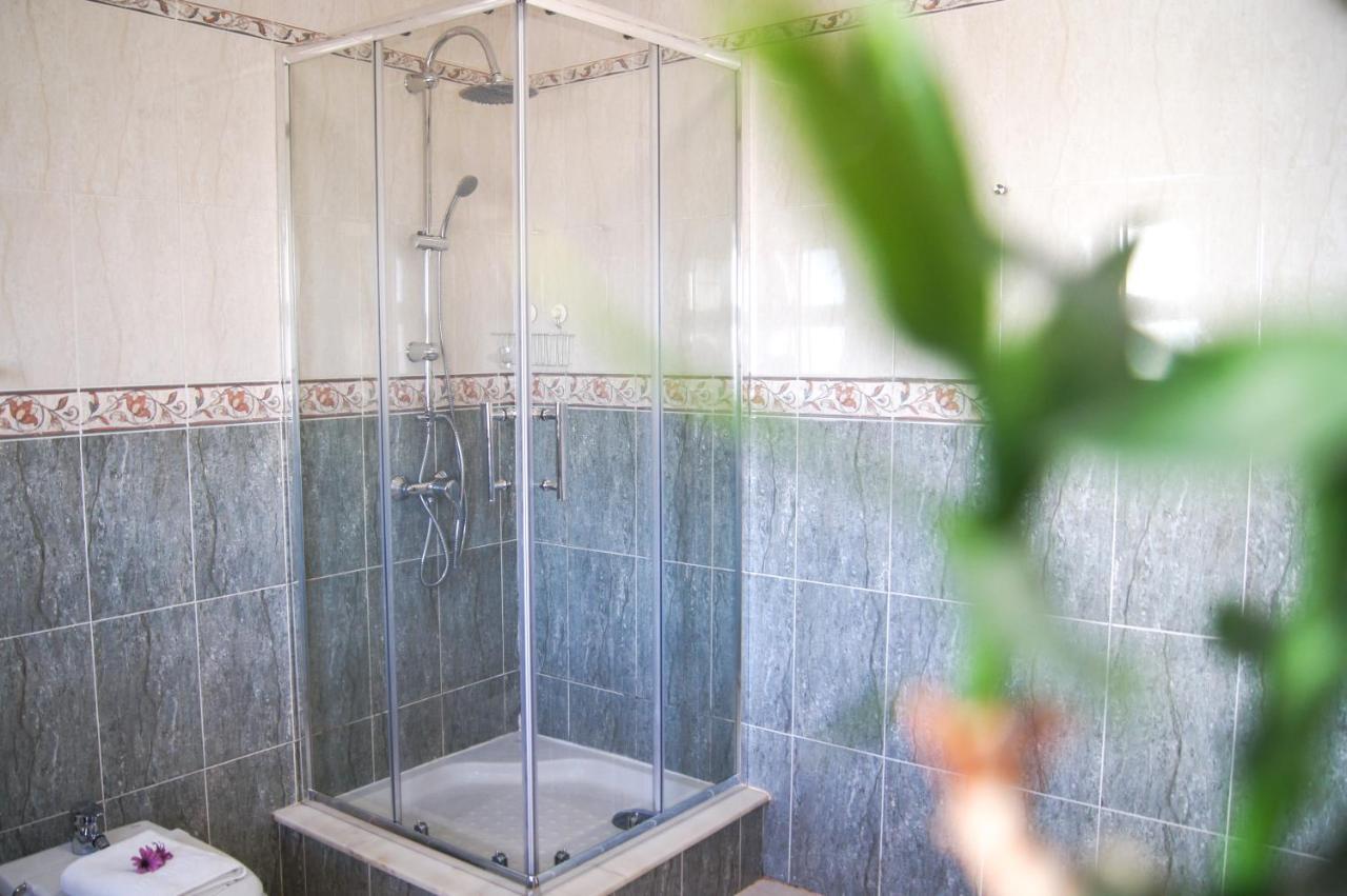 Aloha Burgau Guesthouse Eksteriør bilde